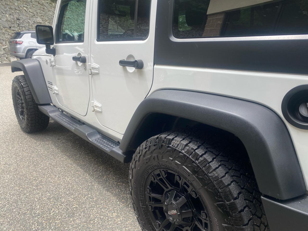 Jeep Wrangler JK Unlimited Sport 4WD 2018
