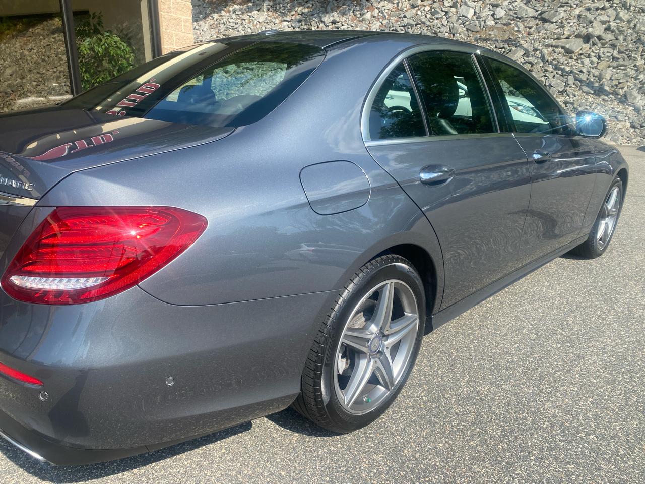 Mercedes-Benz E-Class E300 4D Sedan 4Matic 2017