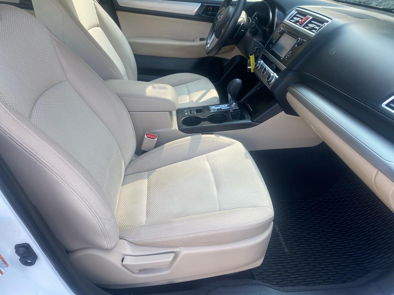 Subaru Outback 2.5i 2017