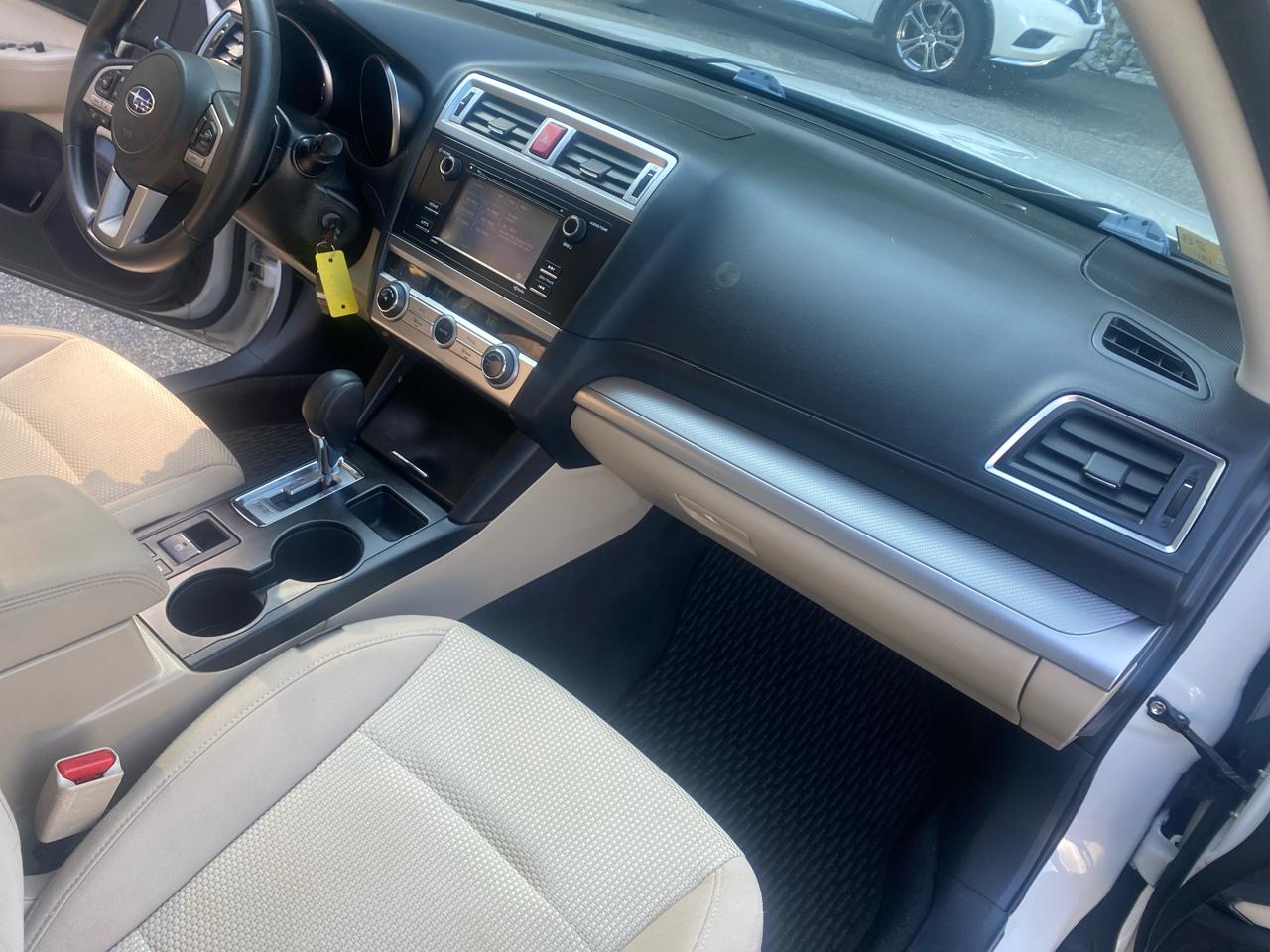 Subaru Outback 2.5i 2017