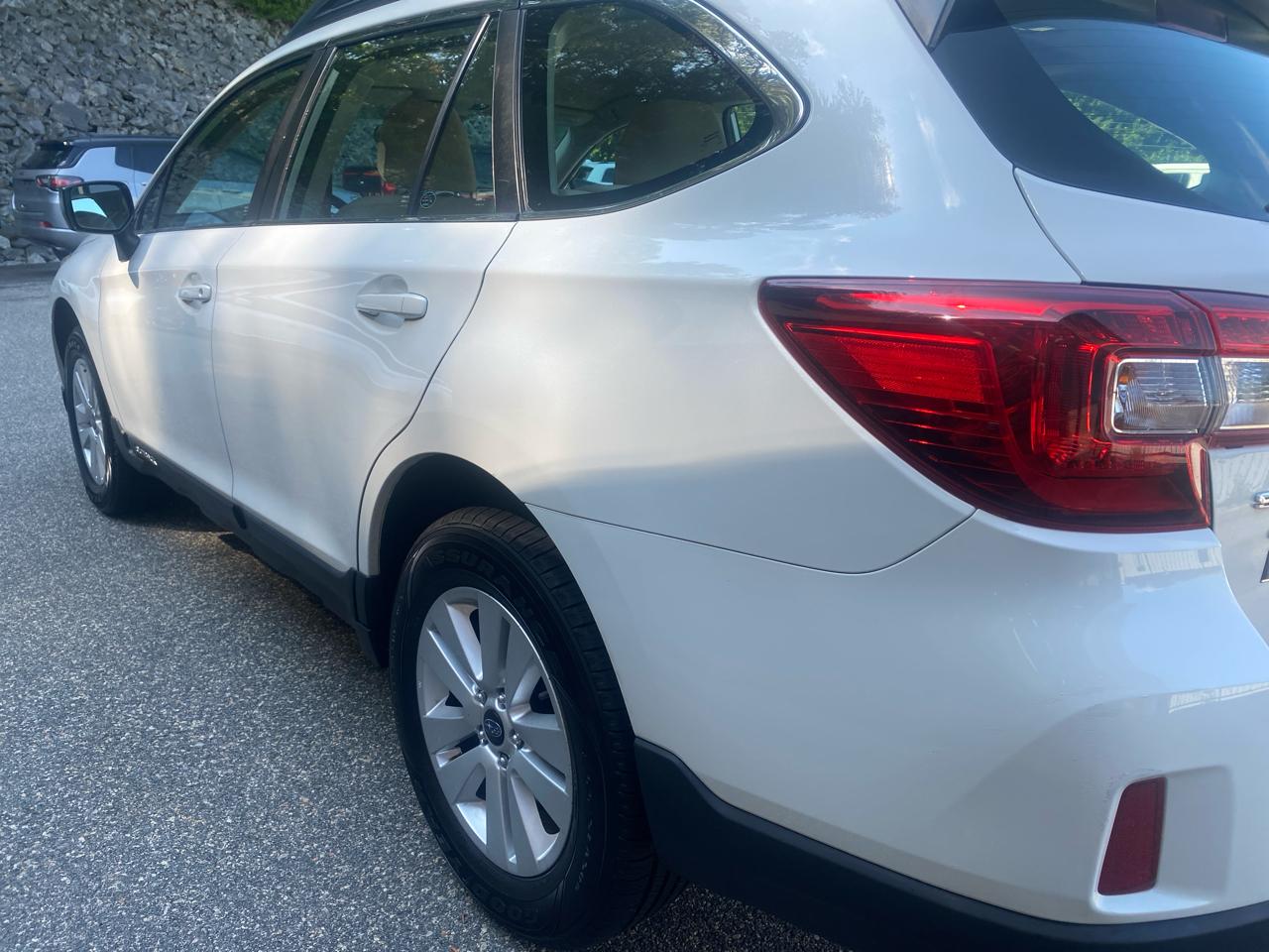 Subaru Outback 2.5i 2017