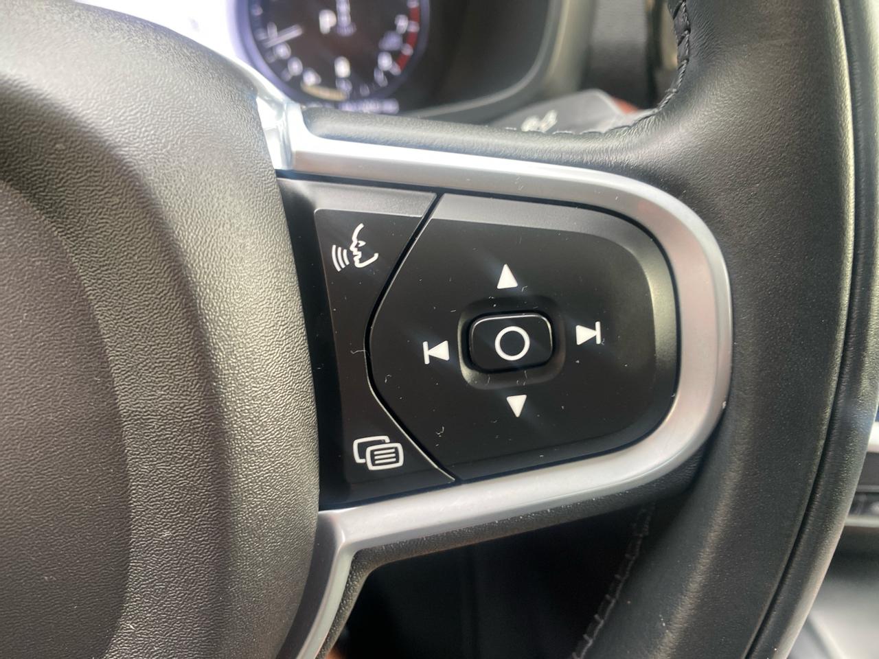 Volvo S60 B5 Momentum AWD 2022