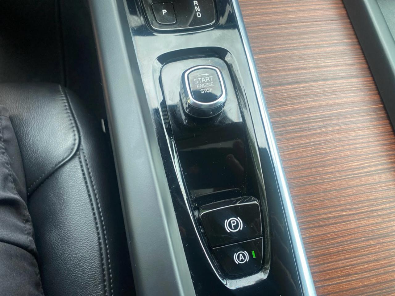 Volvo S60 B5 Momentum AWD 2022
