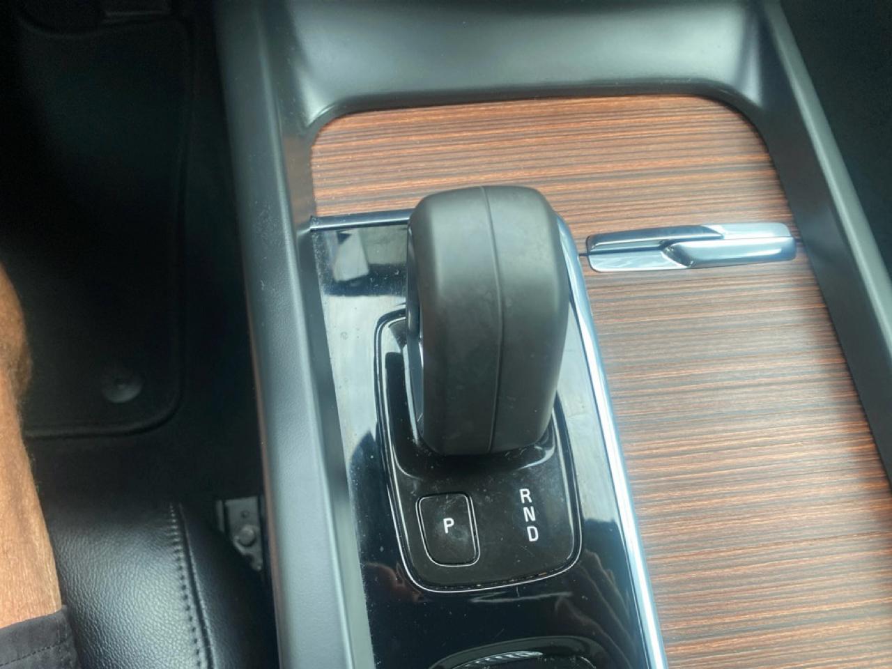 Volvo S60 B5 Momentum AWD 2022