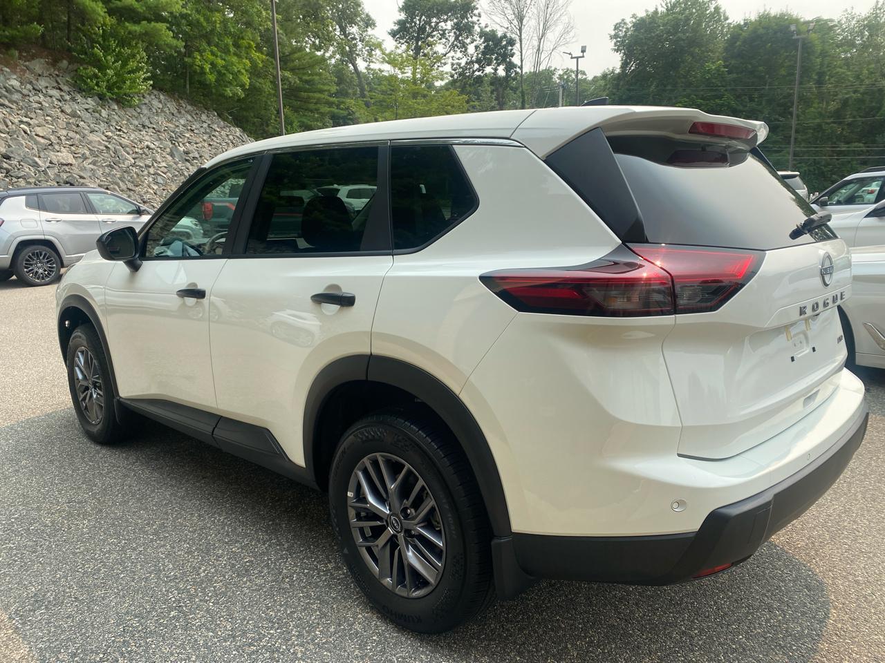 Nissan Rogue S AWD 2026