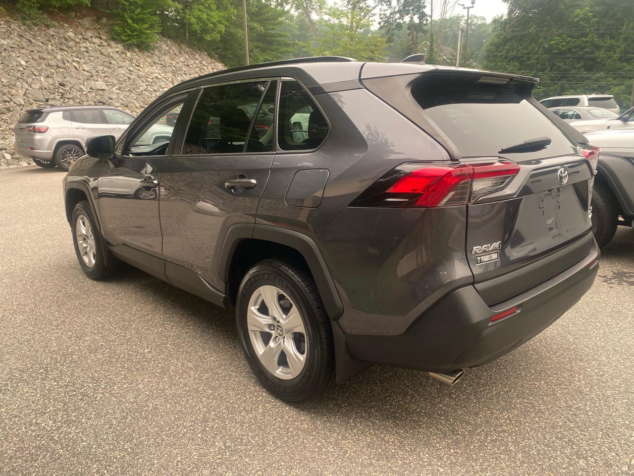 Toyota RAV4 XLE AWD 2019