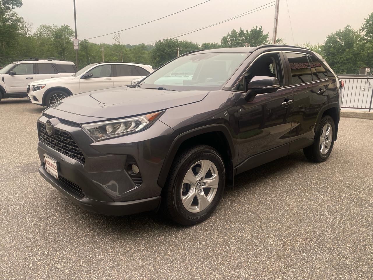 Toyota RAV4 XLE AWD 2019
