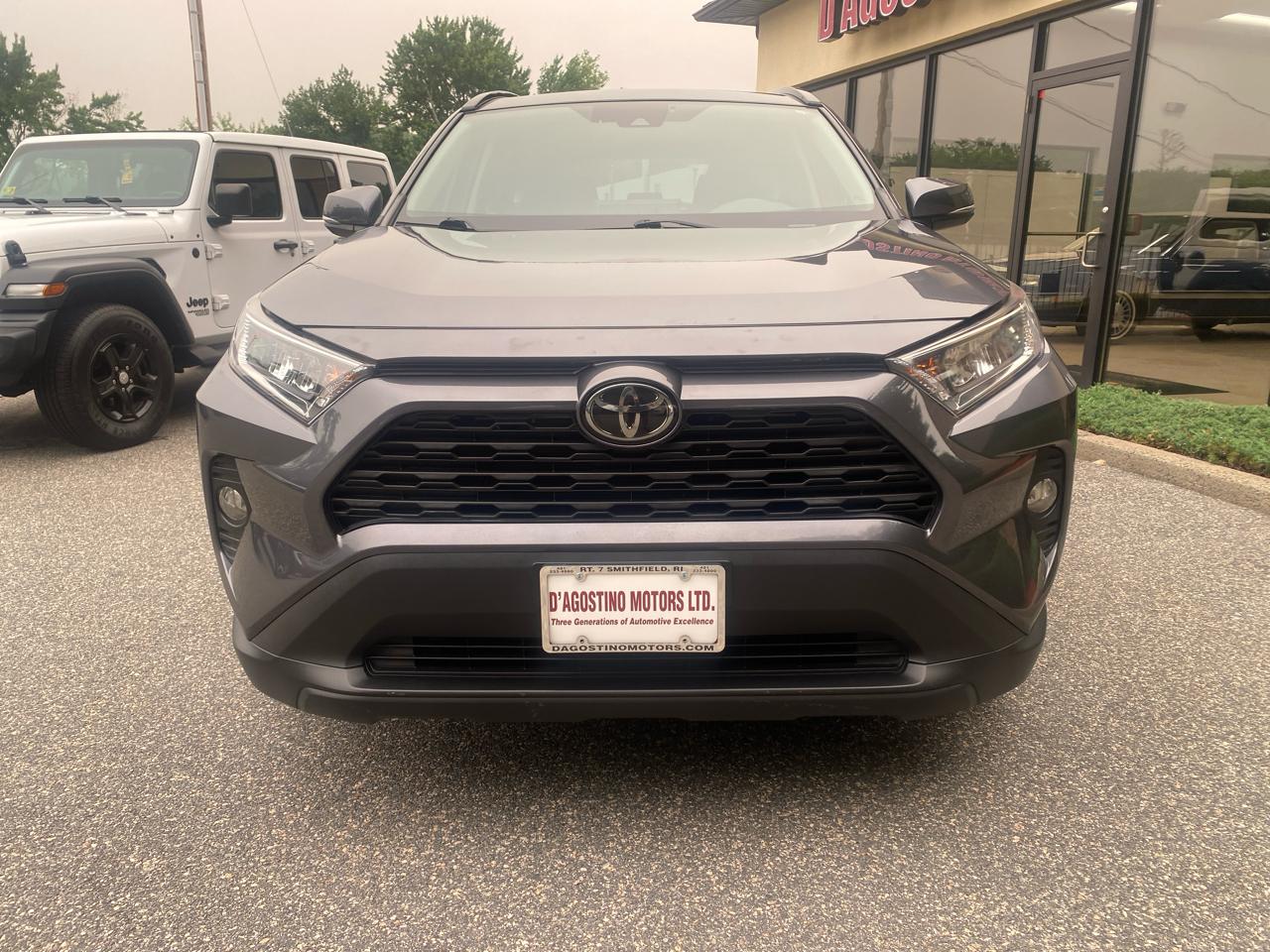 Toyota RAV4 XLE AWD 2019