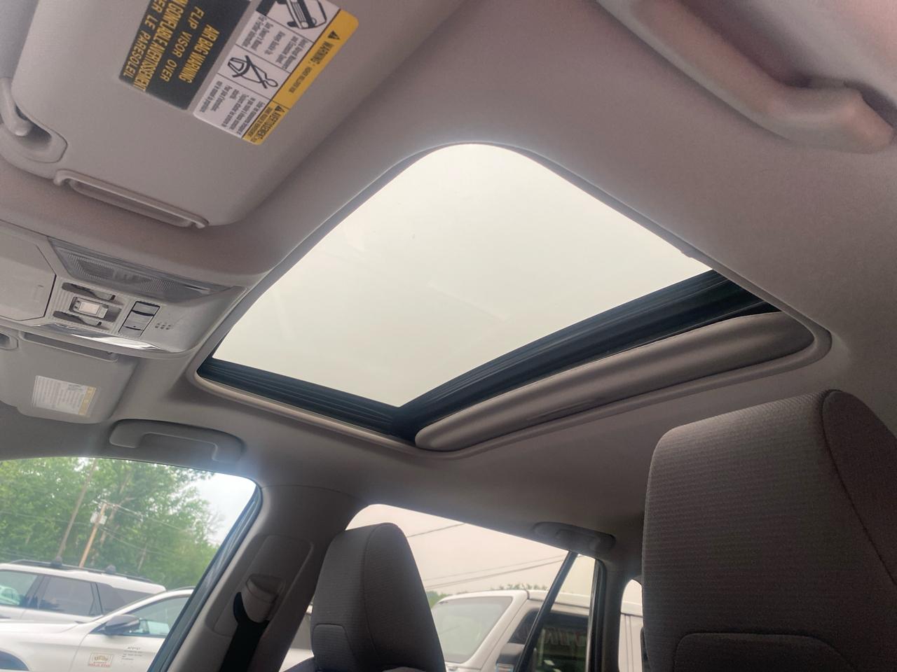 Toyota RAV4 XLE AWD 2019