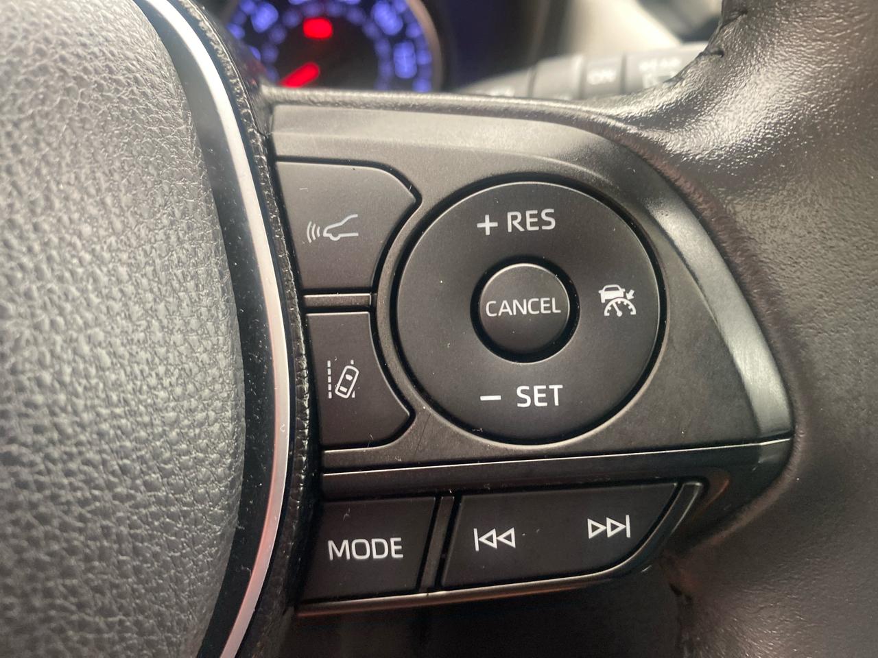 Toyota RAV4 XLE AWD 2019