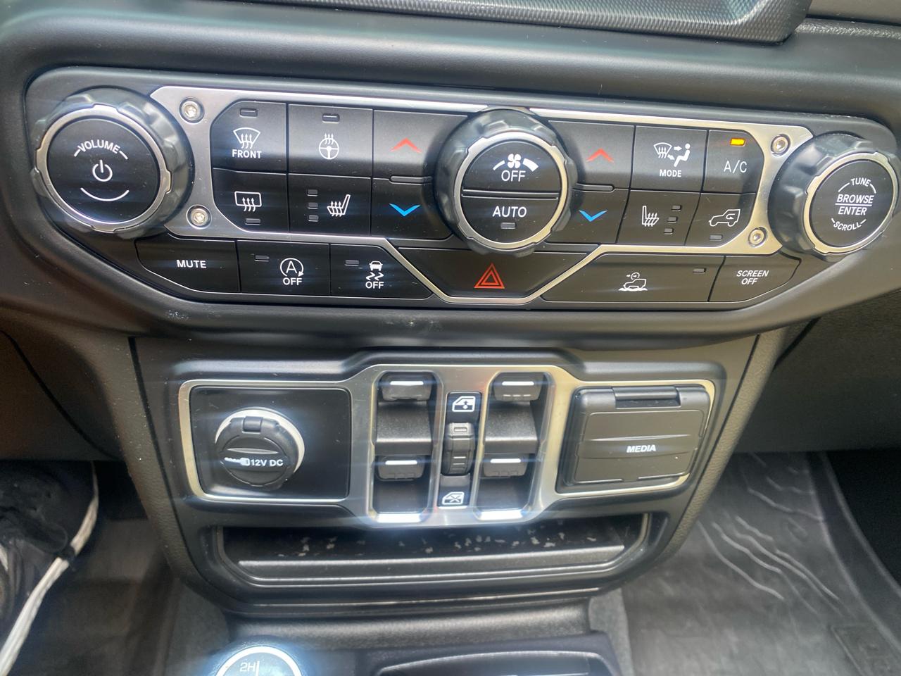 Jeep Wrangler Unlimited Sport 2022