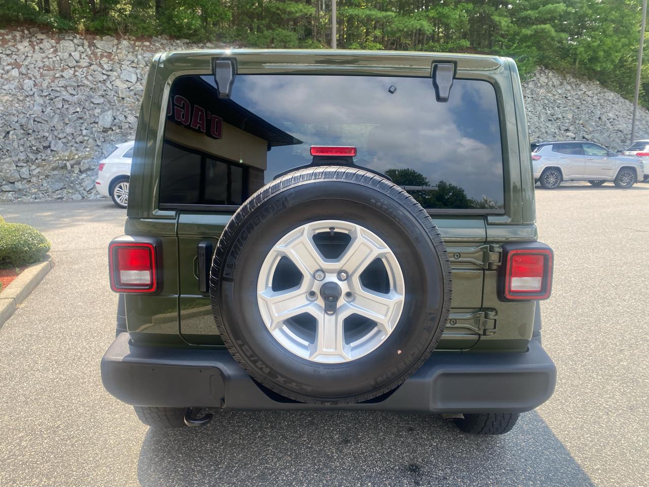 Jeep Wrangler Unlimited Sport 2022
