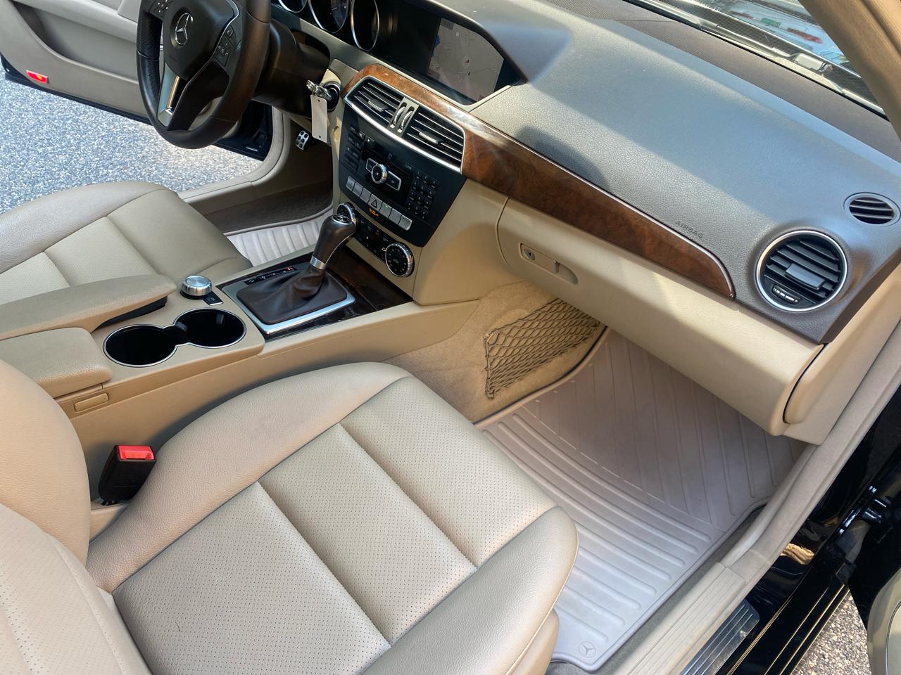 Mercedes-Benz C-Class C300 4MATIC Sport Sedan 2013