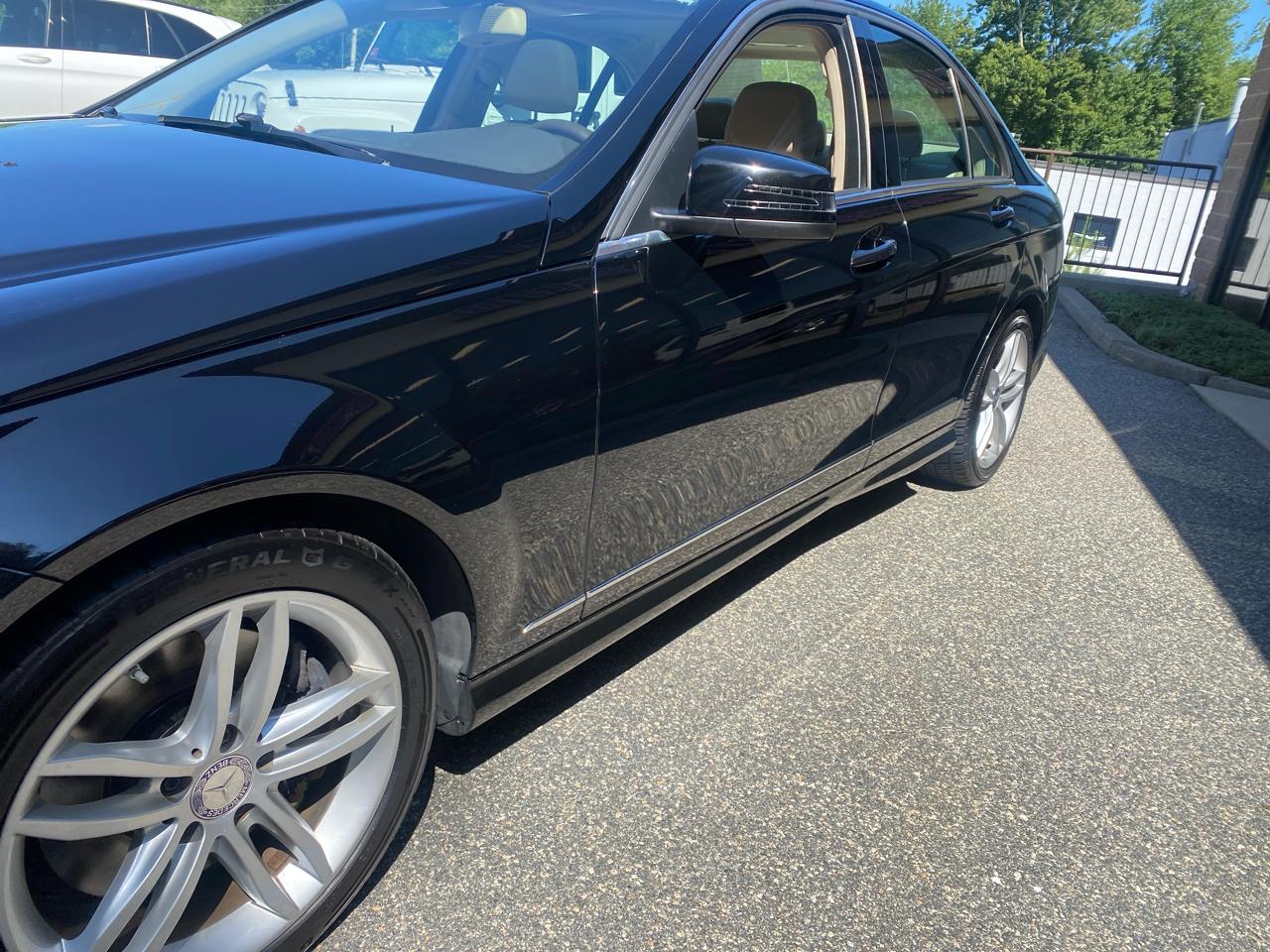 Mercedes-Benz C-Class C300 4MATIC Sport Sedan 2013