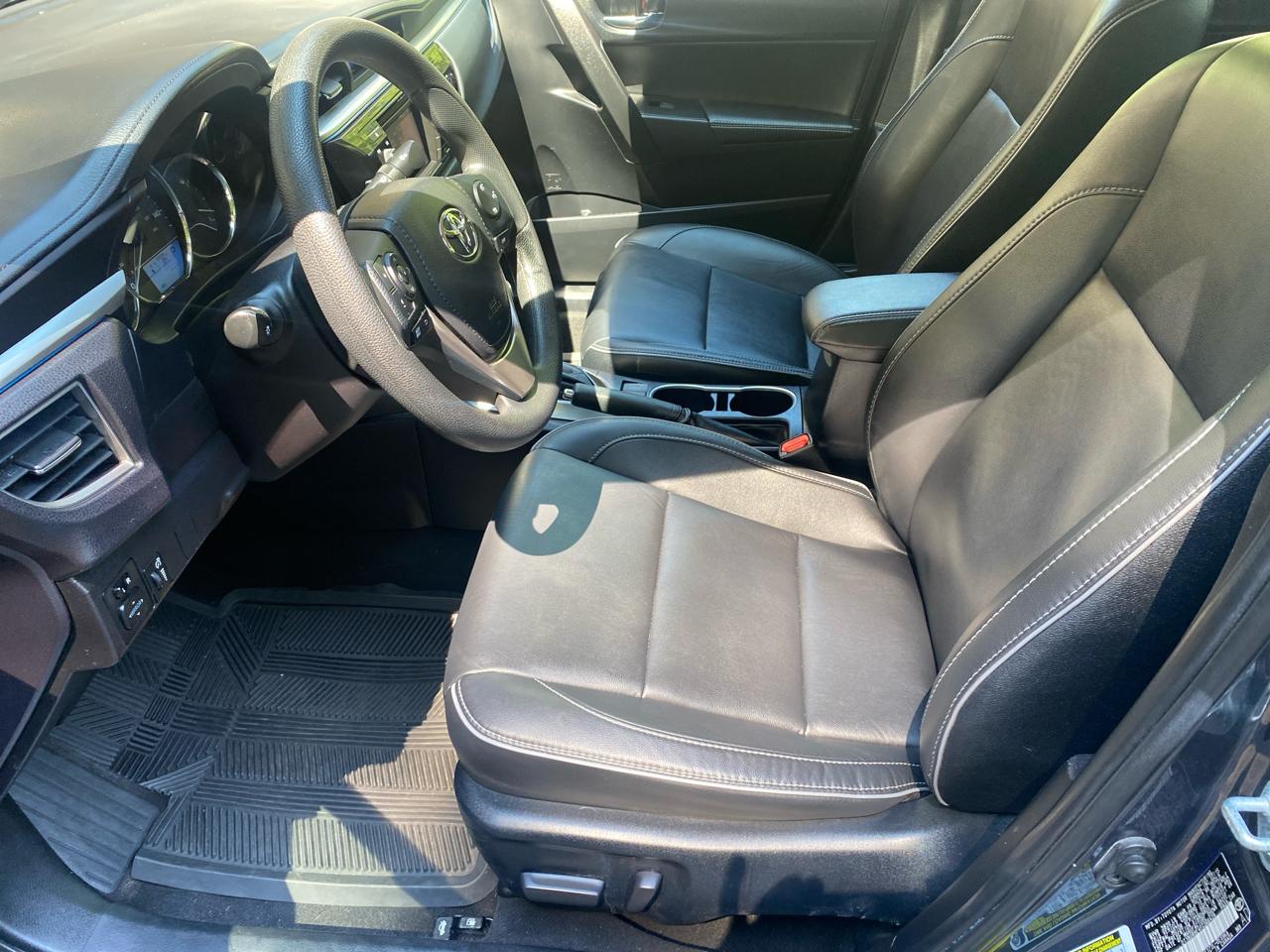 Toyota Corolla LE 2015