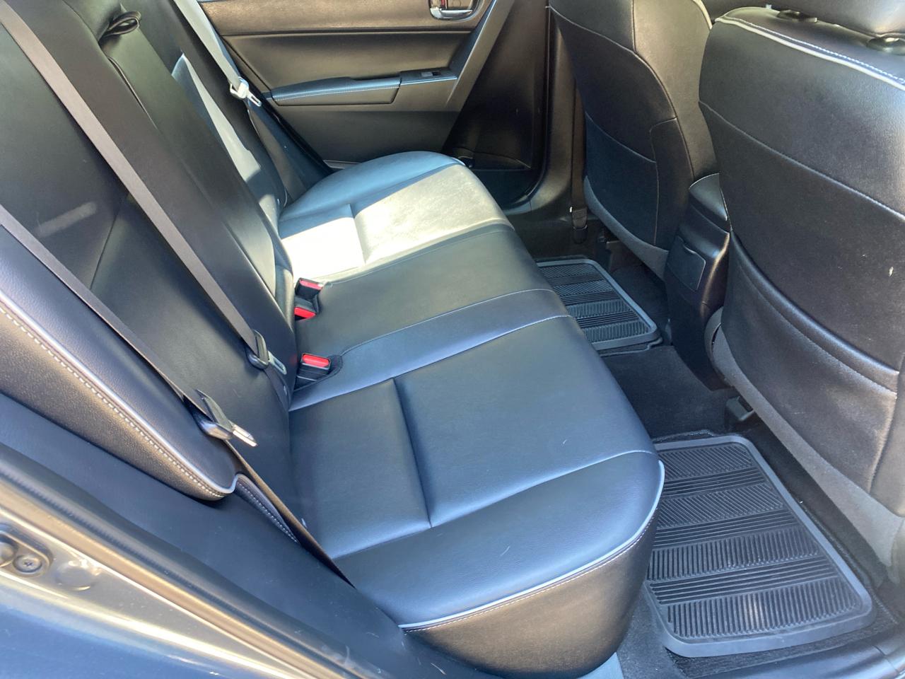 Toyota Corolla LE 2015
