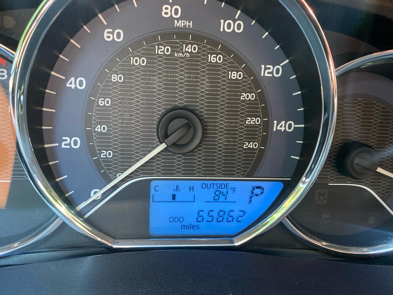 Toyota Corolla LE 2015