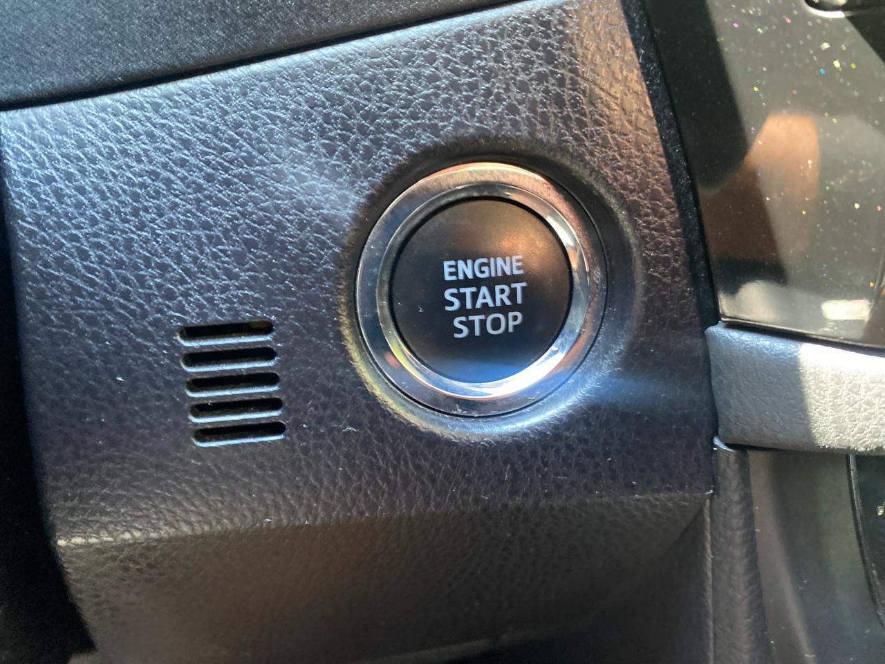 Toyota Corolla LE 2015
