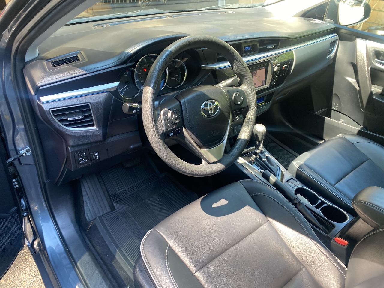 Toyota Corolla LE 2015