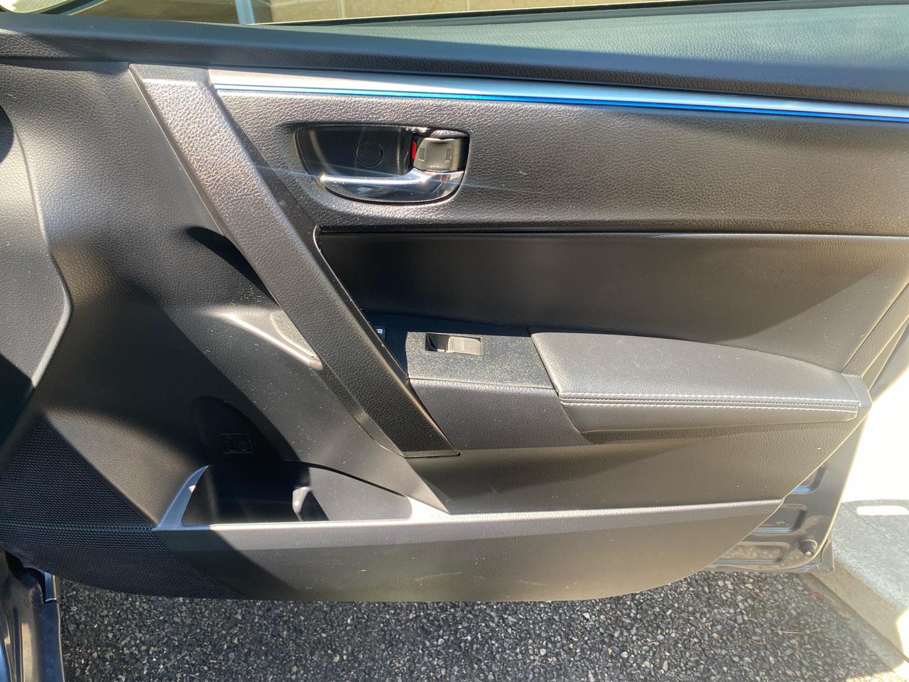 Toyota Corolla LE 2015