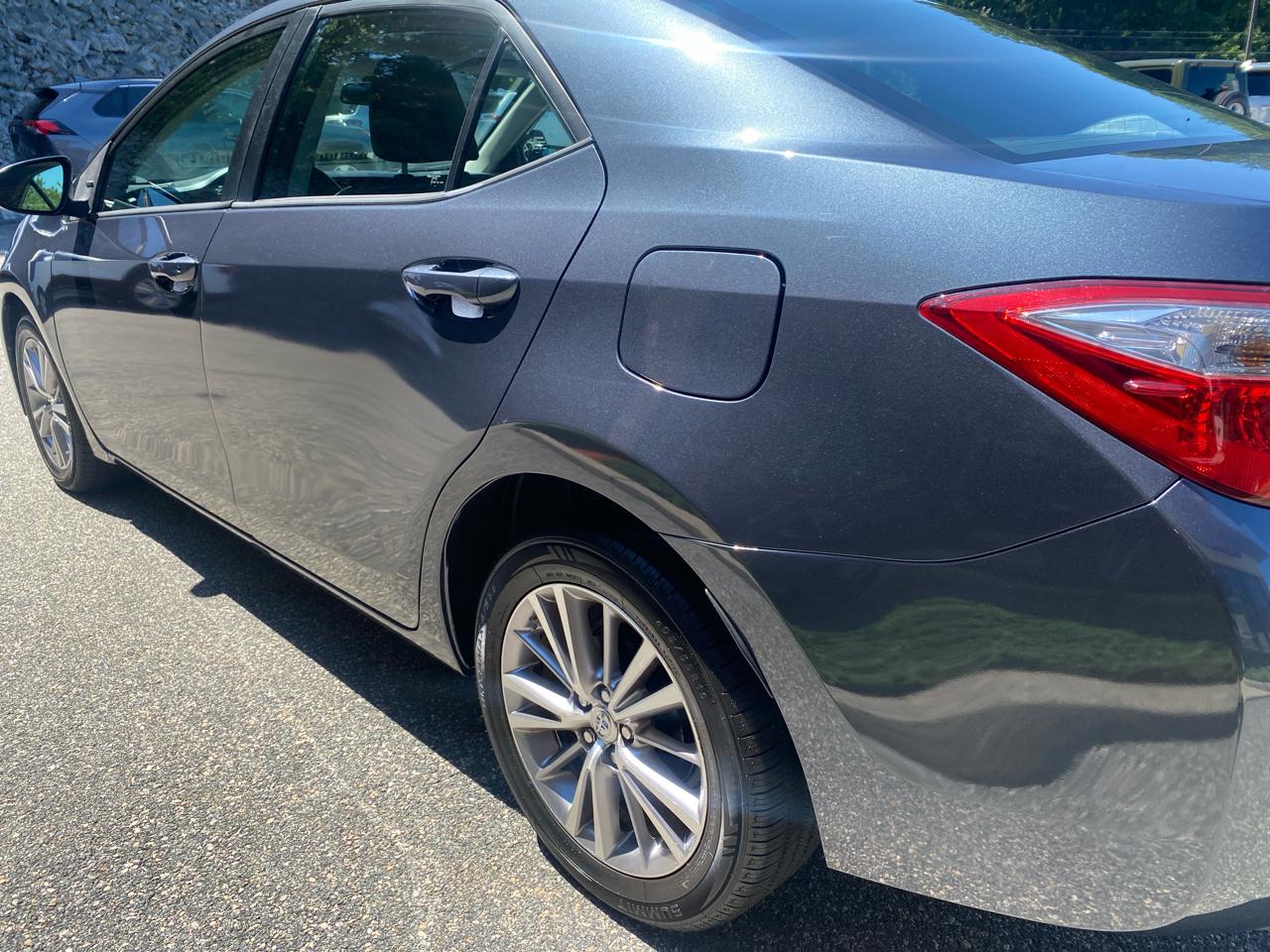 Toyota Corolla LE 2015