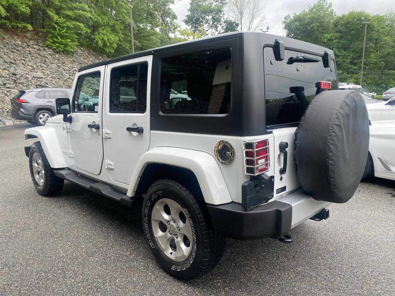 Jeep Wrangler Unlimited Sahara 4WD 2015
