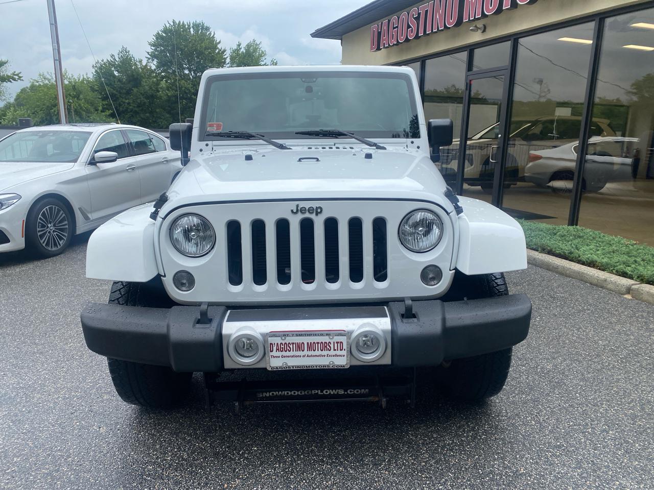 Jeep Wrangler Unlimited Sahara 4WD 2015