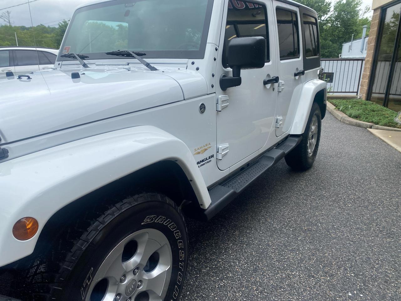 Jeep Wrangler Unlimited Sahara 4WD 2015