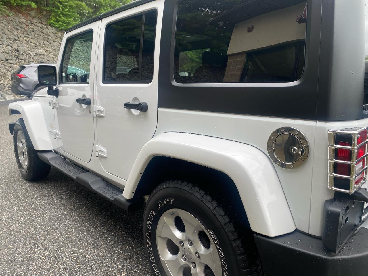 Jeep Wrangler Unlimited Sahara 4WD 2015