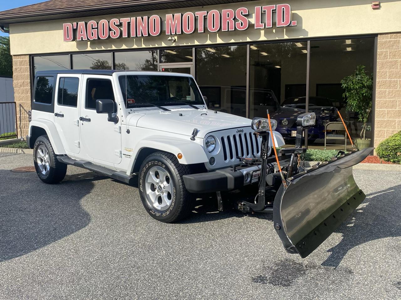 Jeep Wrangler Unlimited Sahara 4WD 2015