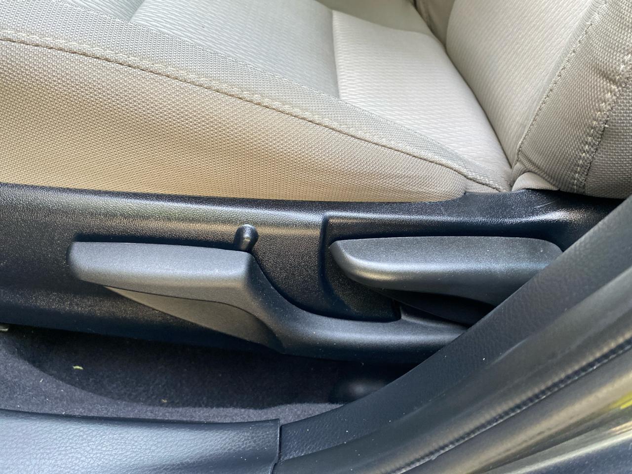 Toyota Corolla LE 2015