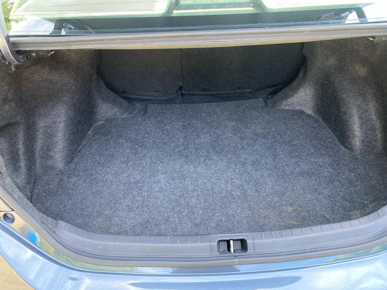 Toyota Corolla LE 2015