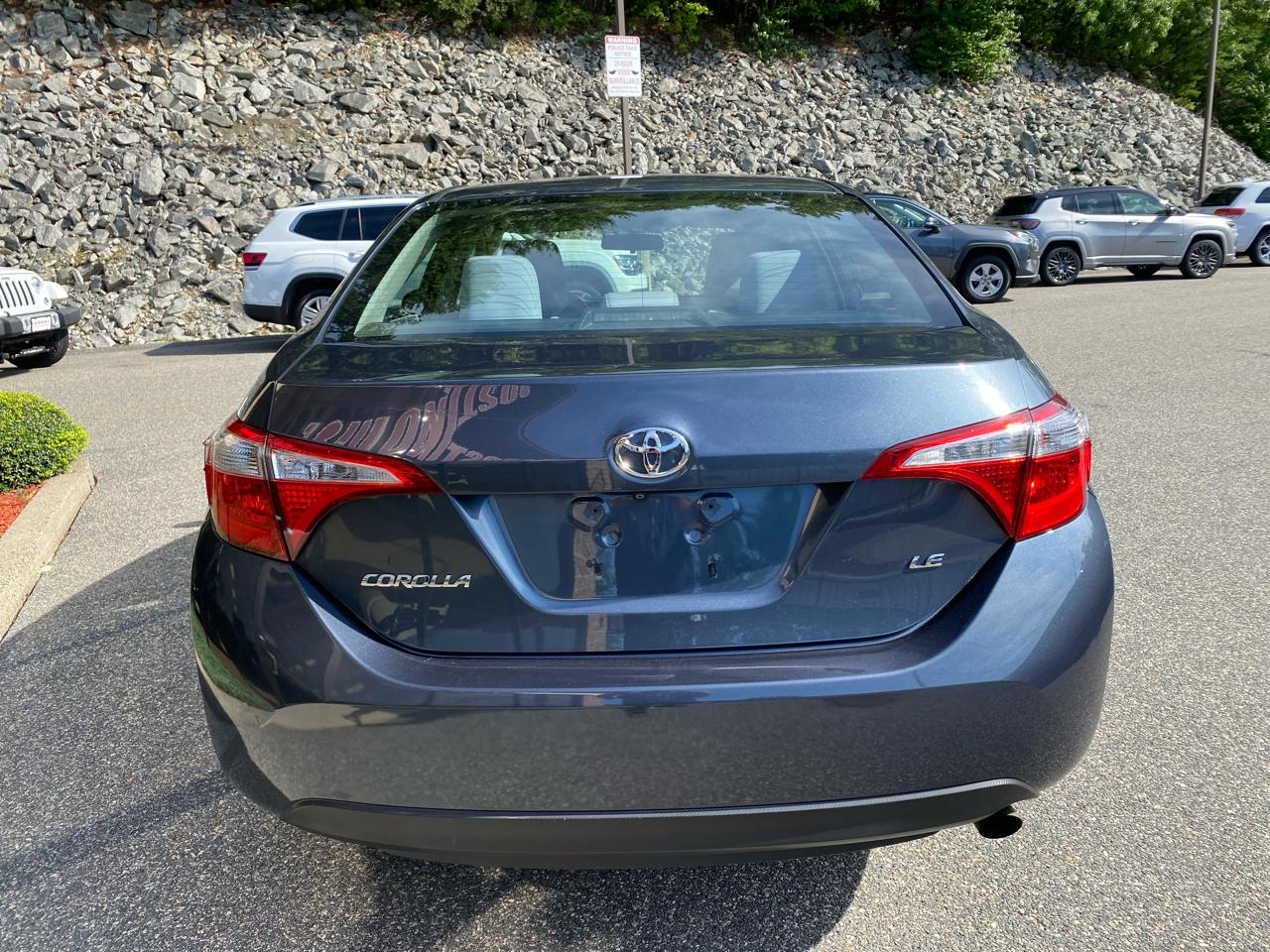 Toyota Corolla LE 2015