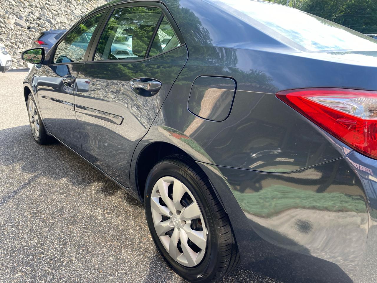 Toyota Corolla LE 2015