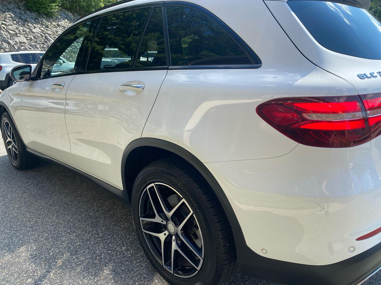Mercedes-Benz GLC-Class GLC300 4MATIC 2017