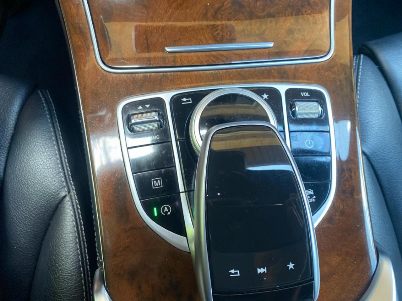 Mercedes-Benz GLC-Class GLC300 4MATIC 2017