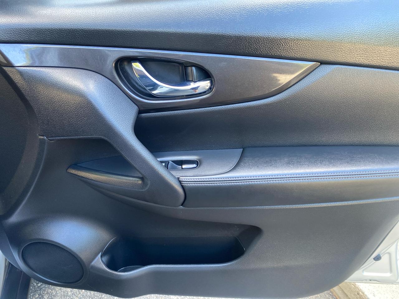 Nissan Rogue SV AWD 2018