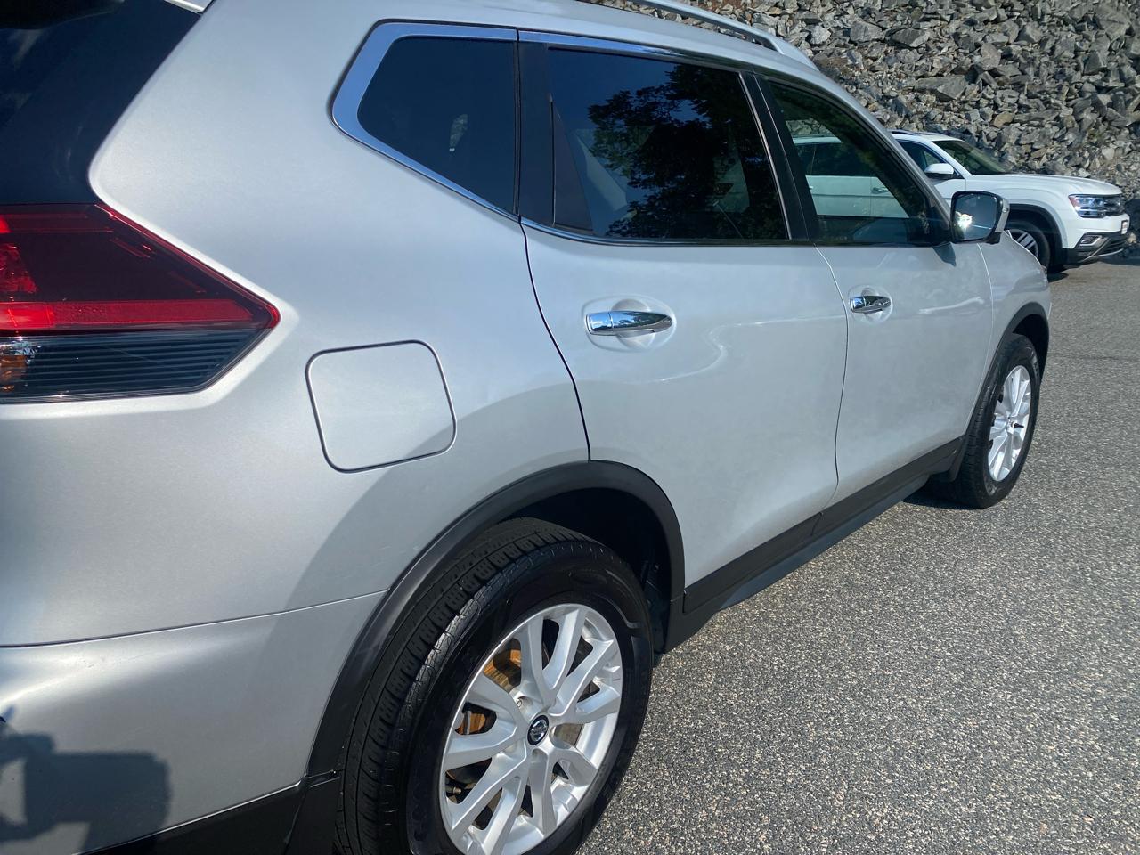 Nissan Rogue SV AWD 2018