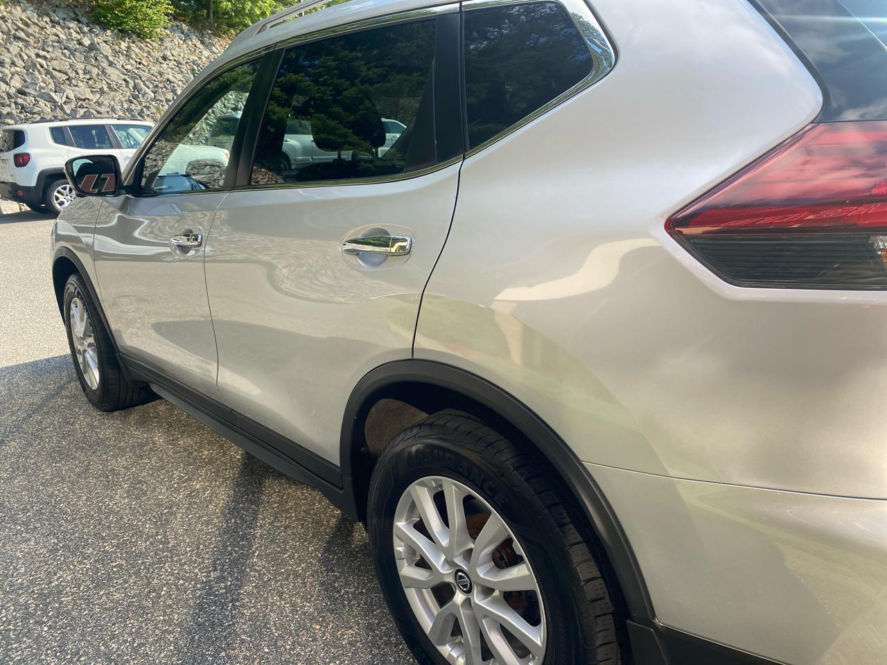 Nissan Rogue SV AWD 2018