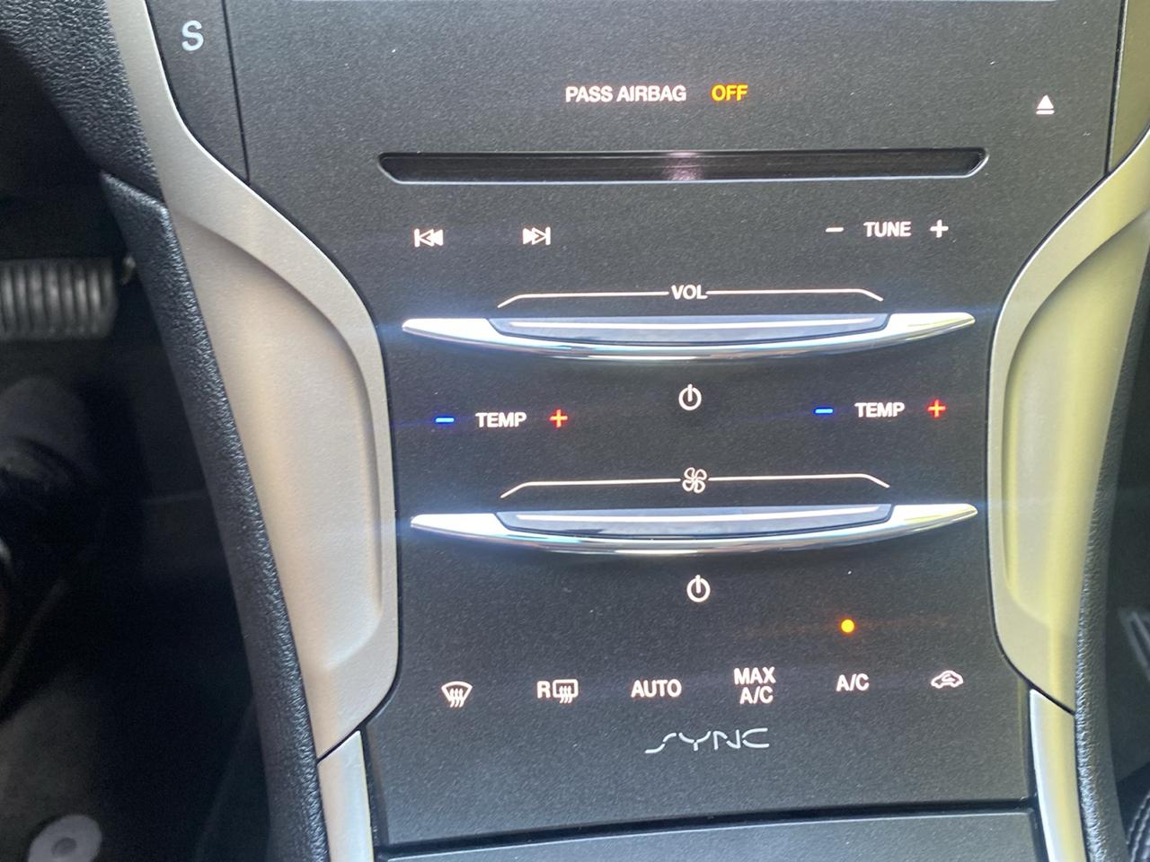 Lincoln MKZ AWD 2016