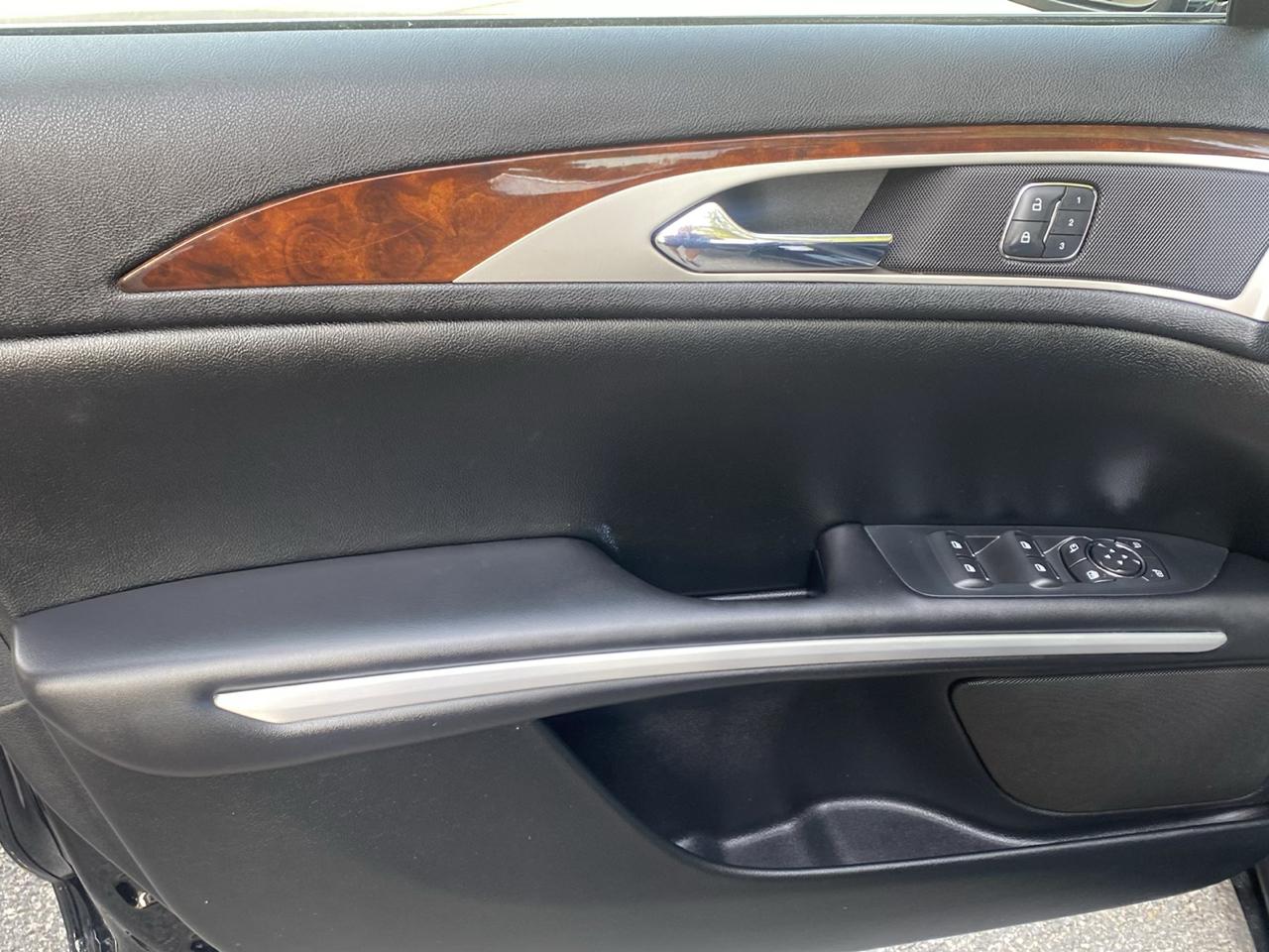 Lincoln MKZ AWD 2016