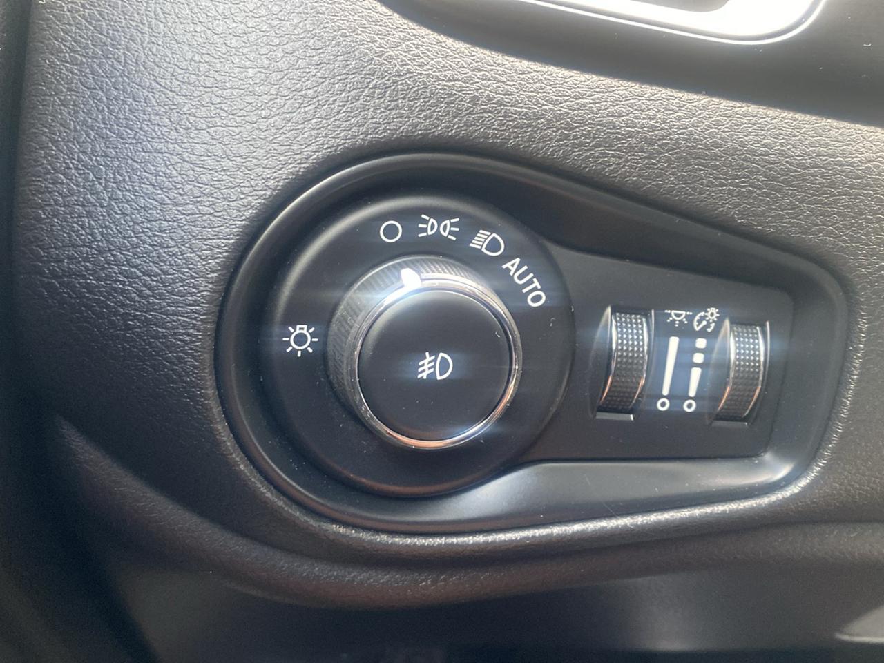 Jeep Renegade 4WD 4dr Latitude 2015
