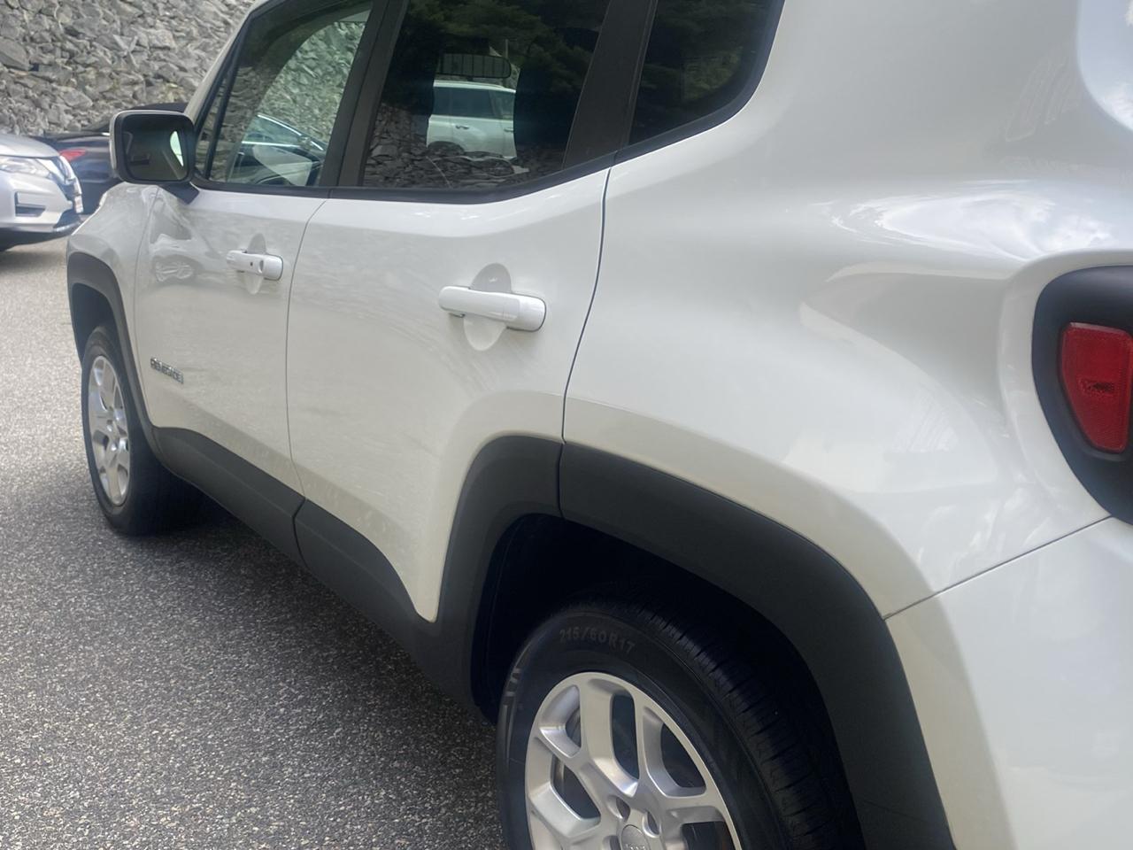 Jeep Renegade 4WD 4dr Latitude 2015