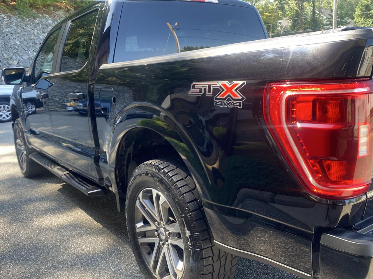 Ford F-150 XL SuperCrew 6.5-ft. Bed 4WD 2022