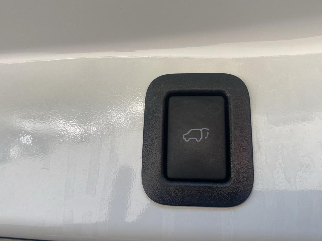 Toyota Highlander XLE AWD V6 2019