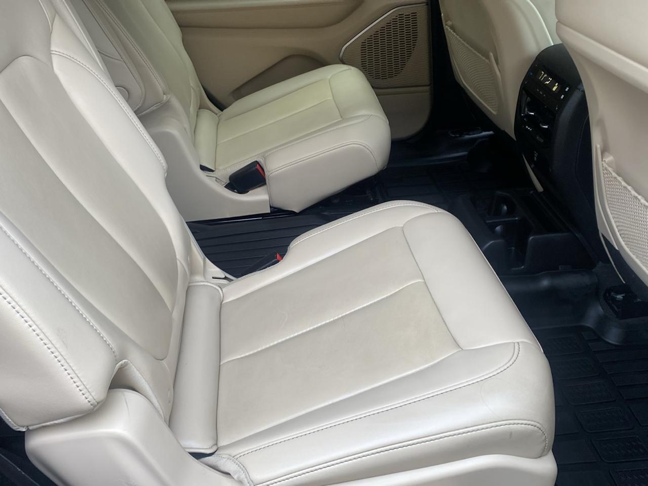 Jeep Grand Cherokee L Limited 4WD 2022