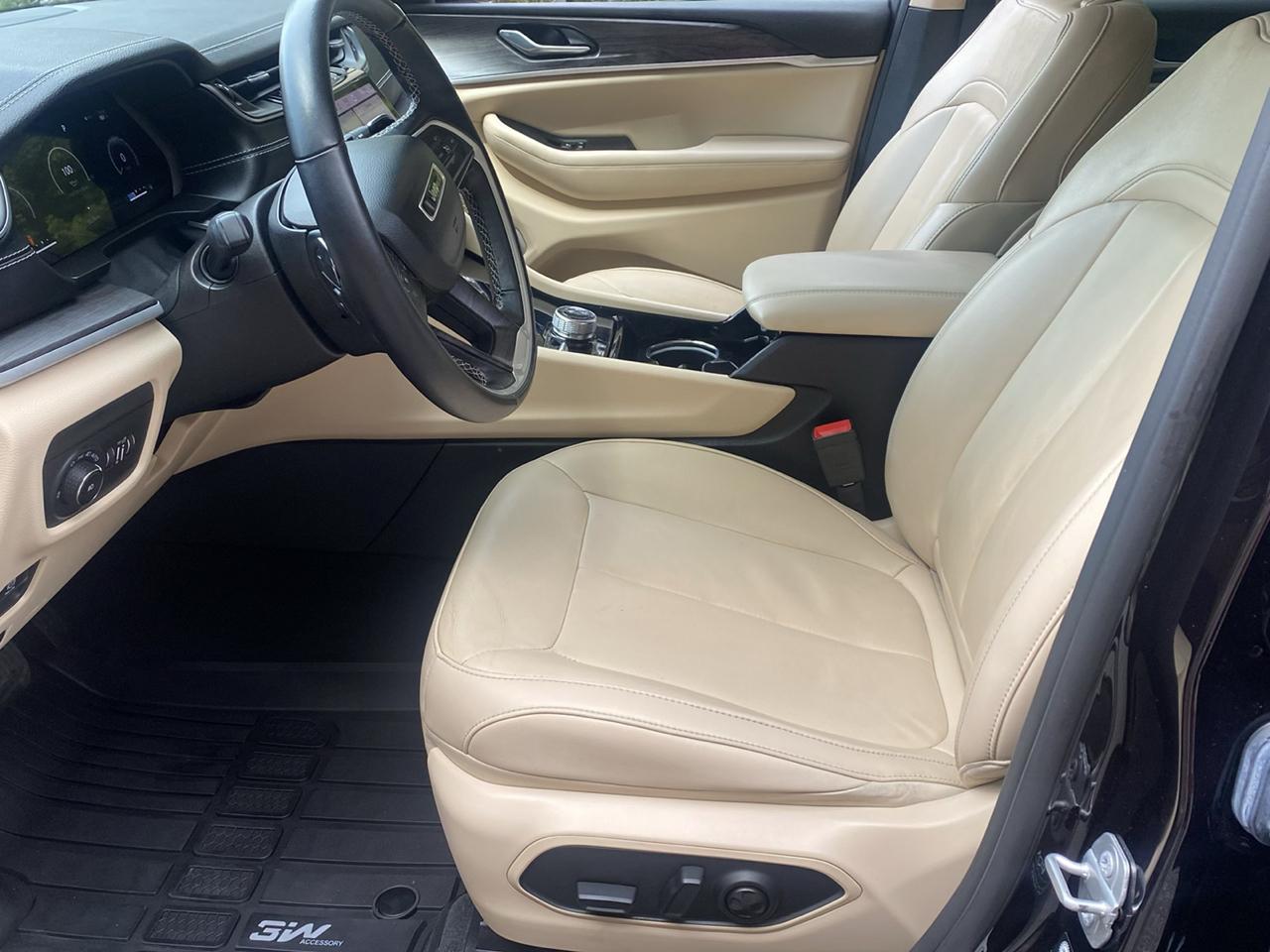 Jeep Grand Cherokee L Limited 4WD 2022