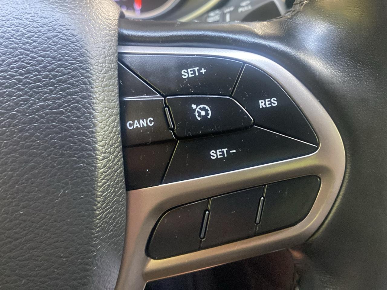 Jeep Cherokee  2020