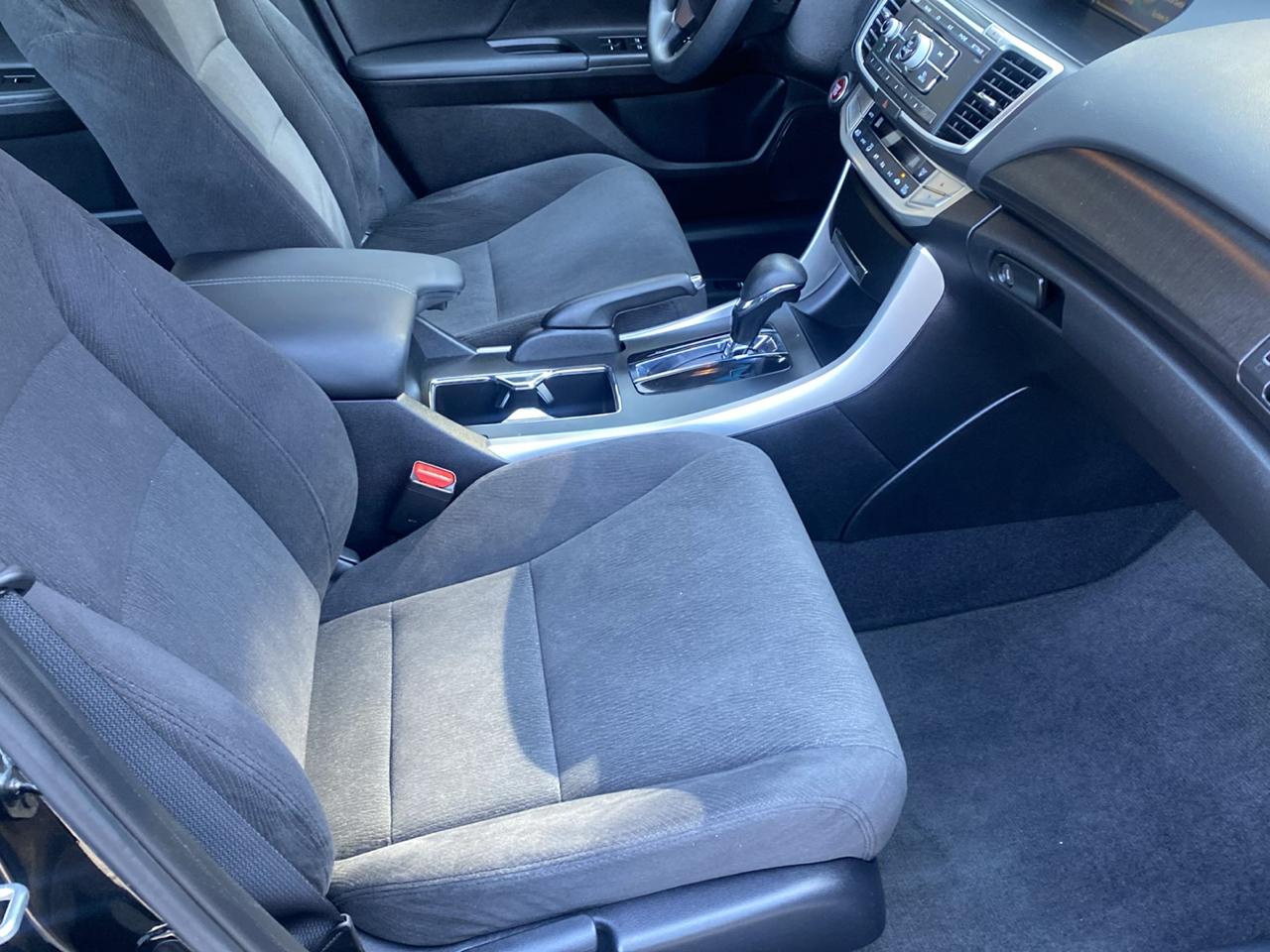 Honda Accord EX Sedan CVT 2013