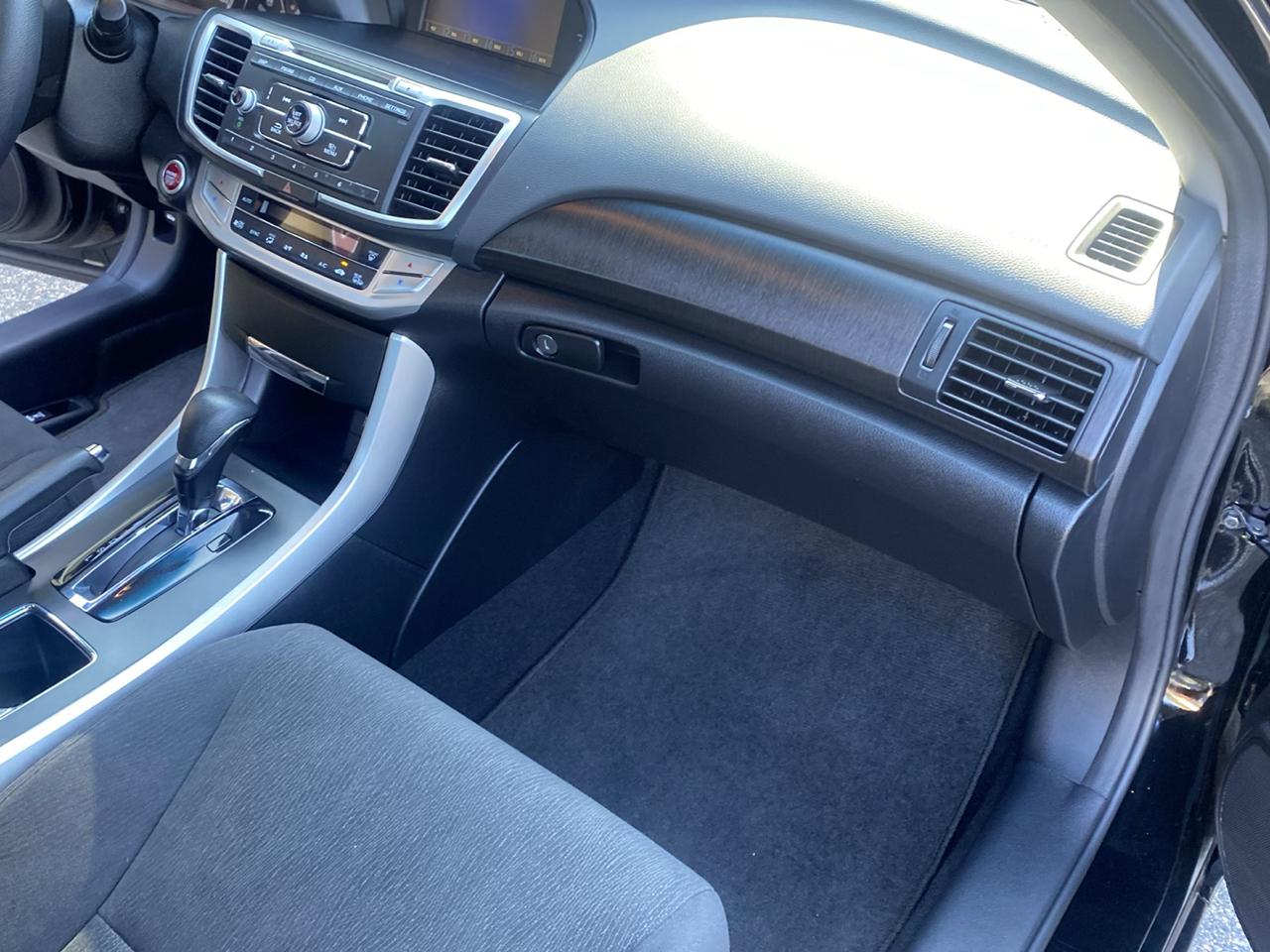 Honda Accord EX Sedan CVT 2013